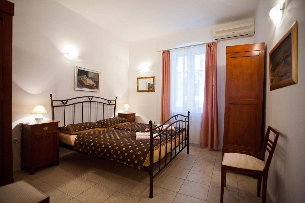 Adagio Theatre Apartment Split Oda fotoğraf